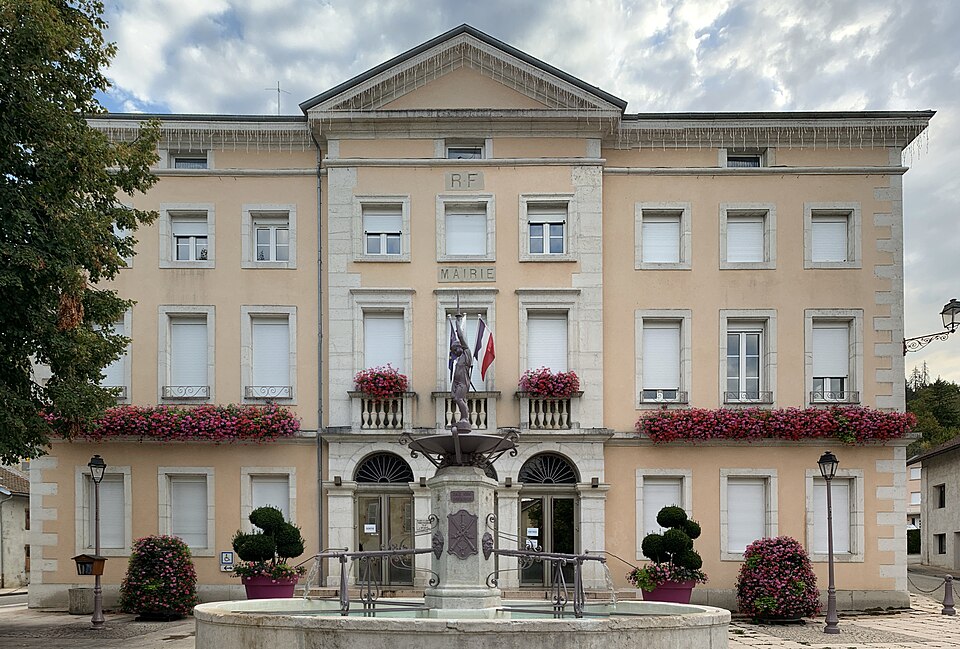 Mairie Arbent 3