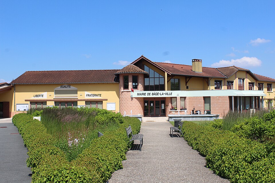 Mairie Bâgé Ville 1