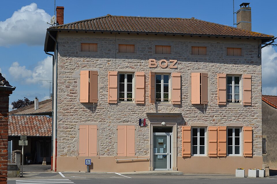 Mairie de Boz