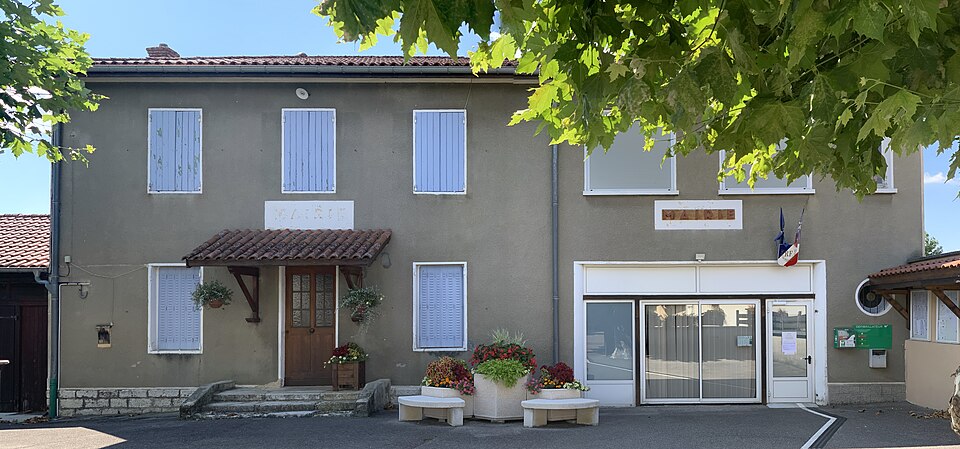 Mairie Châtenay Ain 3