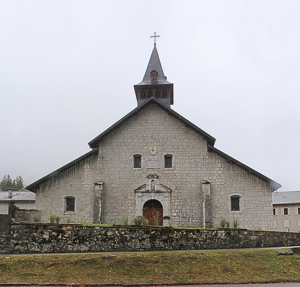 Église Notre — Dame Assomption Chézery Forens 4