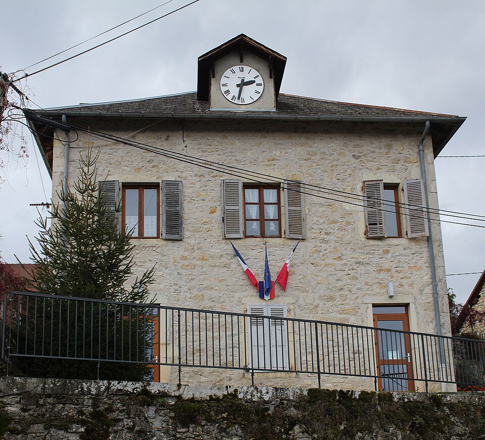 Mairie Colomieu 3