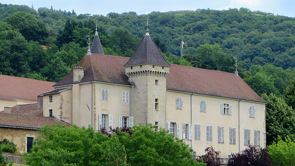 Jujurieux — Château de la Tour — des — Echelles (1 — 2014) 2014 — 06 — 28 12.32.40