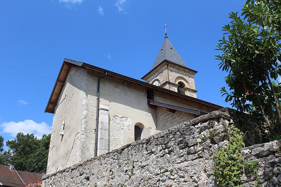 Église St Pierre Lavours 6