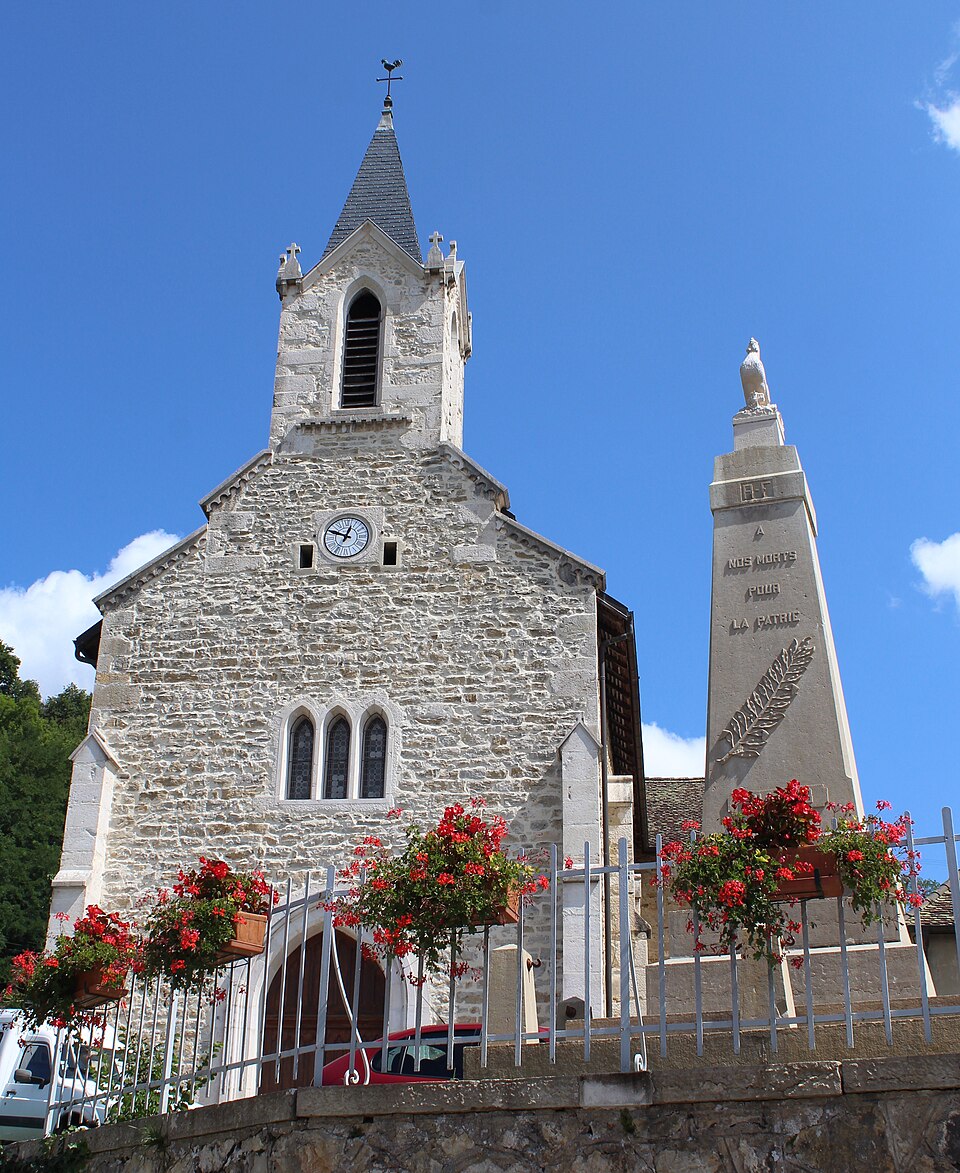 Église St Pierre Magnieu 16