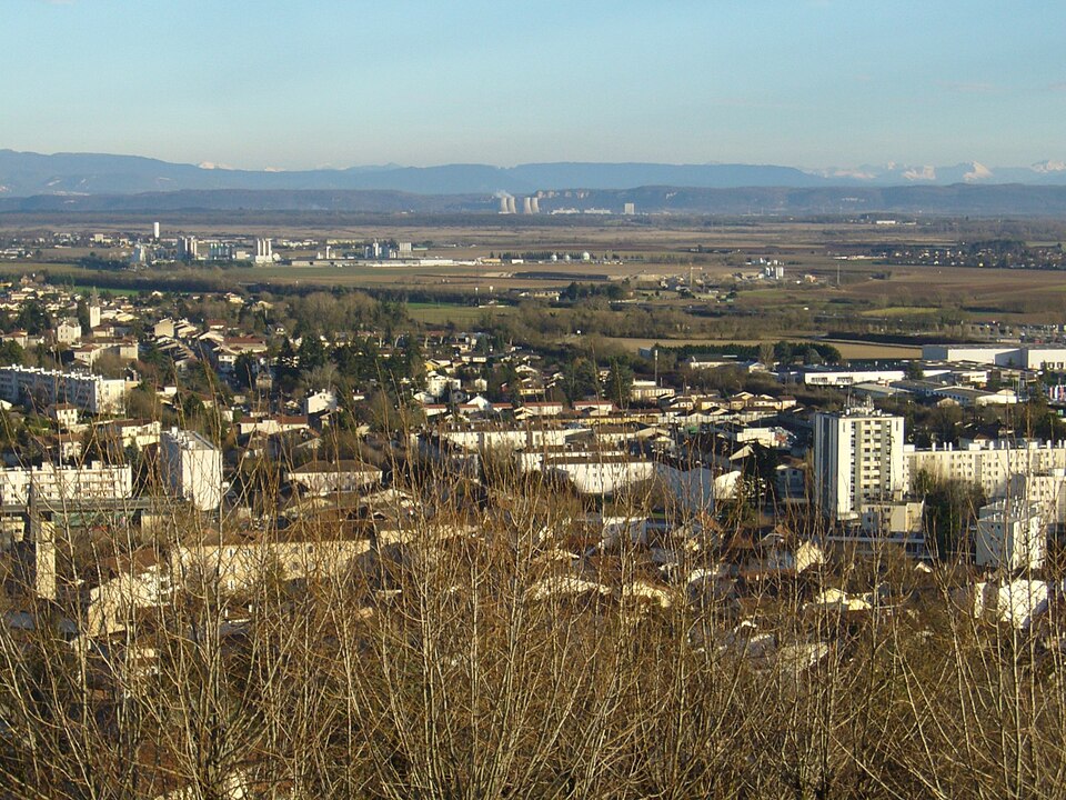 Vue de Montluel depuis la chapelle Saint — Barthélémy — 2