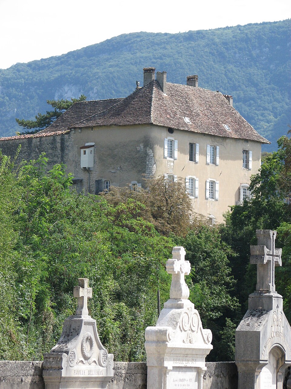 Chateau Murs2