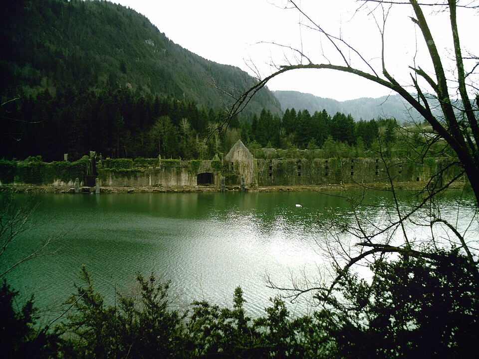 L'ancienne glacière du lac de Sylans