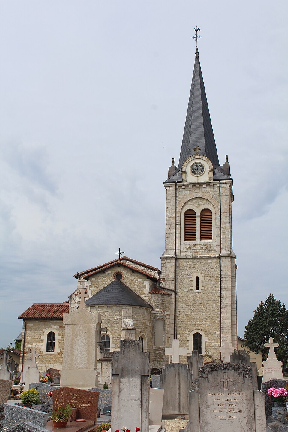 Église Saint — Étienne Polliat 03