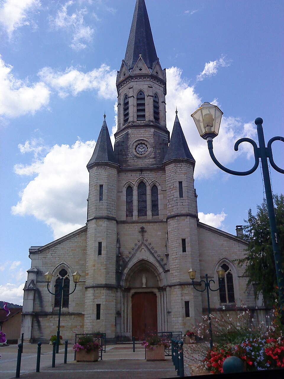 St — Martin — du — Frene — église
