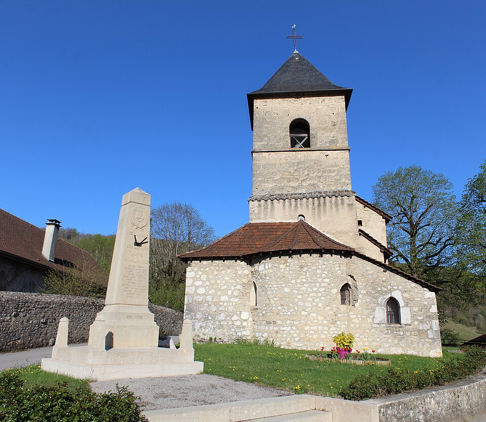 Monument morts Église St Pierre Seillonnaz 1