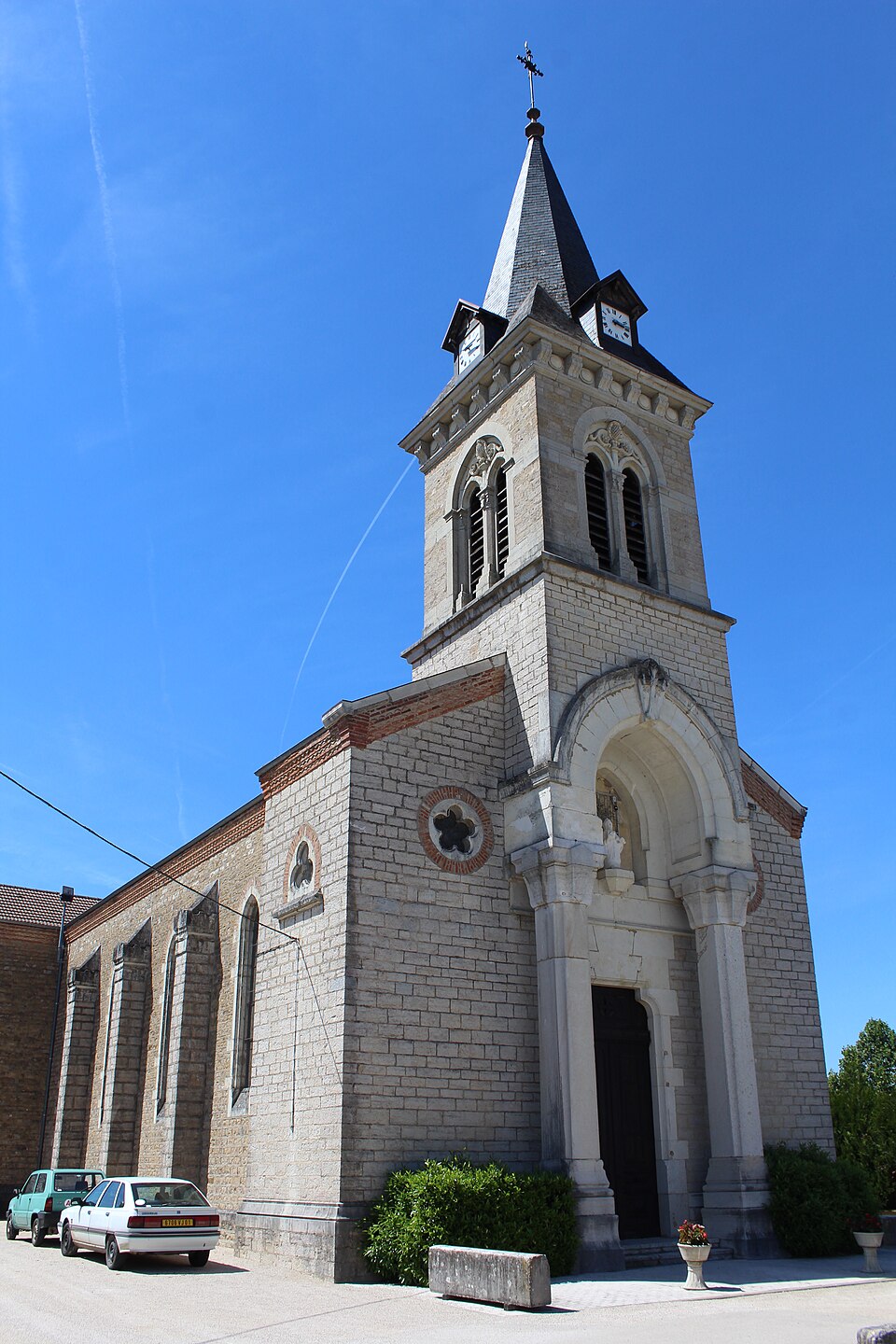 Église St Léger Villemotier 10
