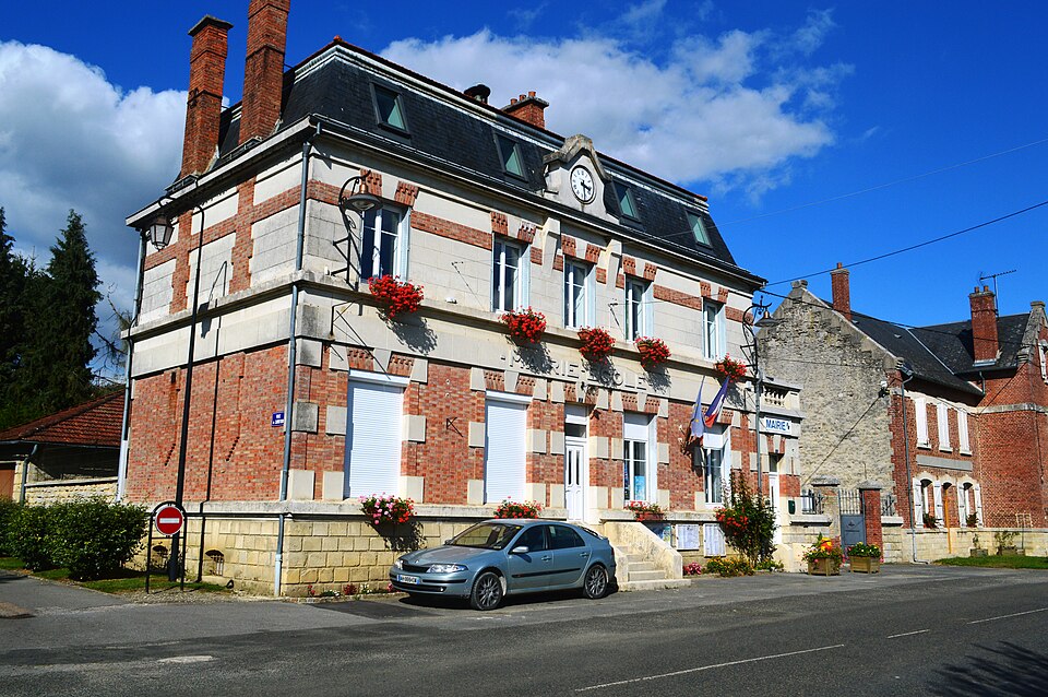 Aizelles Mairie