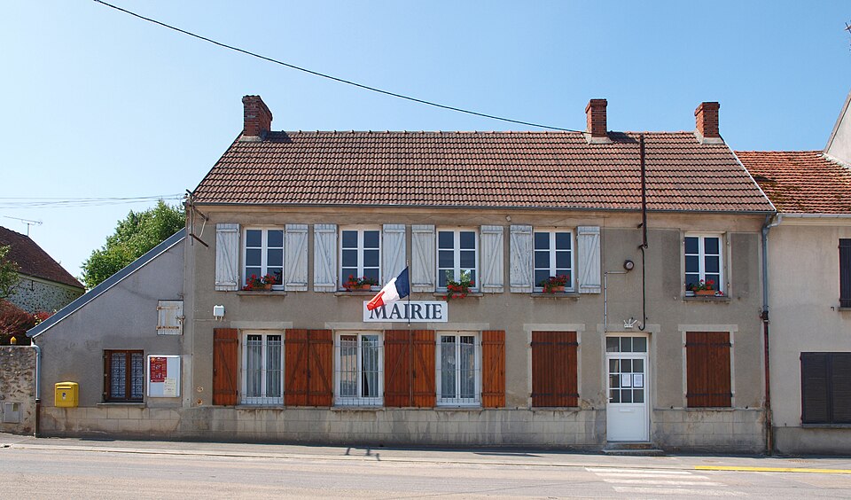 Bézu — Saint — Germain — FR — 02 — mairie — 06
