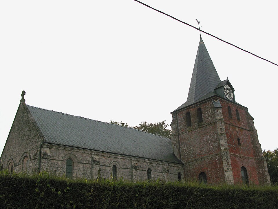 Bosmont — sur — Serre église fortifiée 1