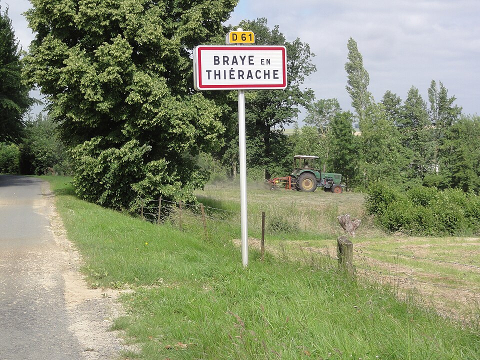 Braye — en — Thiérache (Aisne) city limit sign