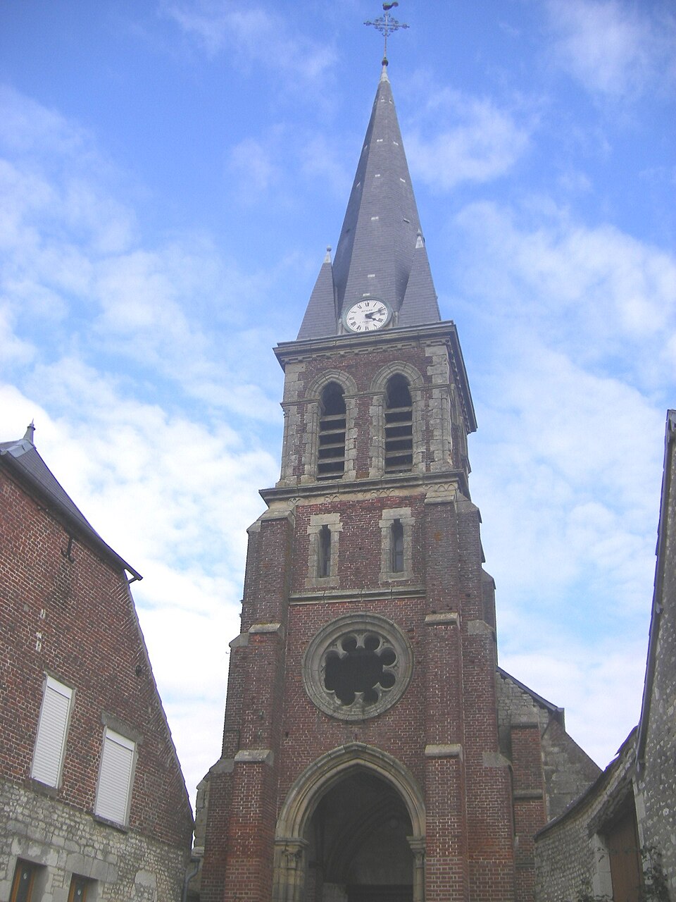 FR — 02 — Bucy — lès — Pierrepont