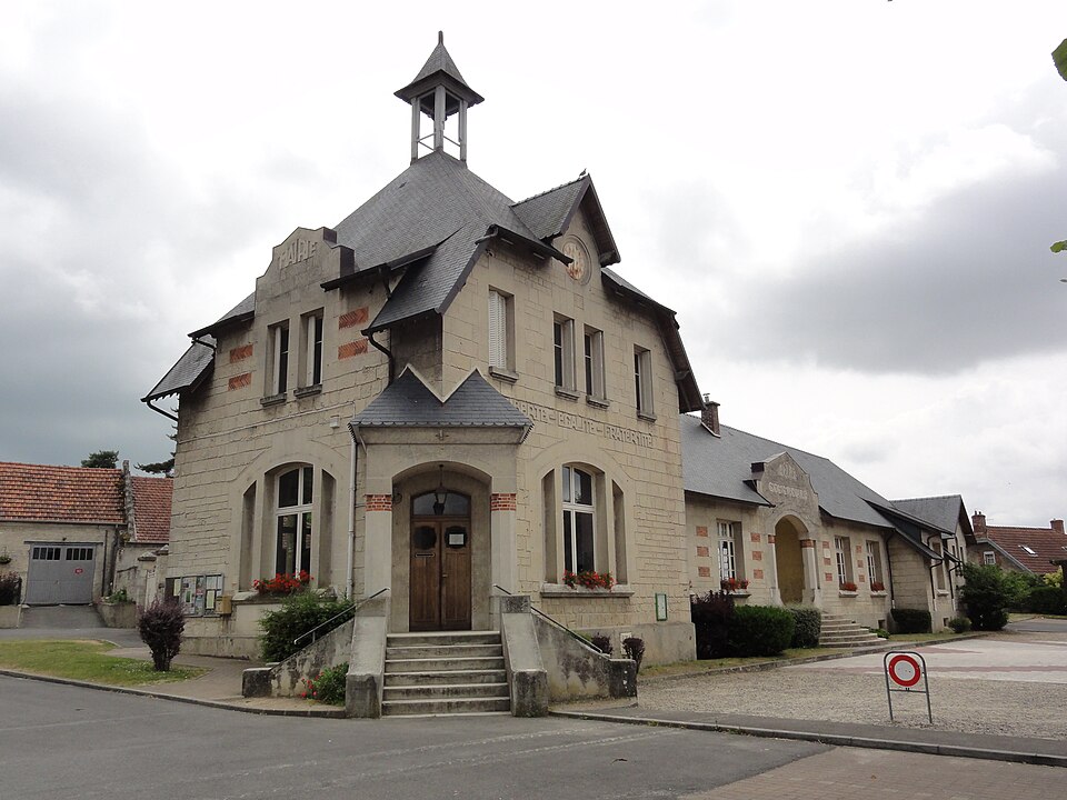 Chassemy (Aisne) mairie — école