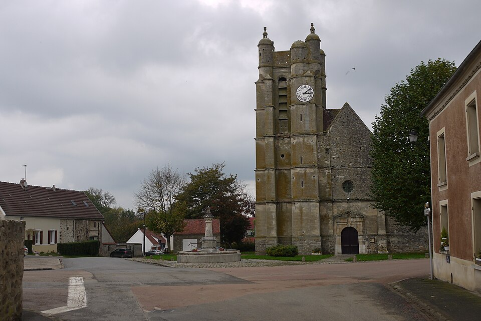 Église Saint — Denis de Chézy — en — Orxois (8)