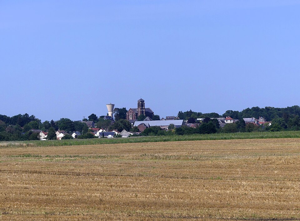 Couvron — et — Aumencourt depuis la voie ferrée (juillet 2024)
