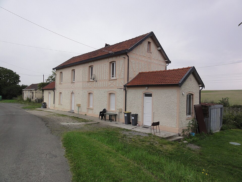 Croix — Fonsomme (Aisne) l'ancienne gare