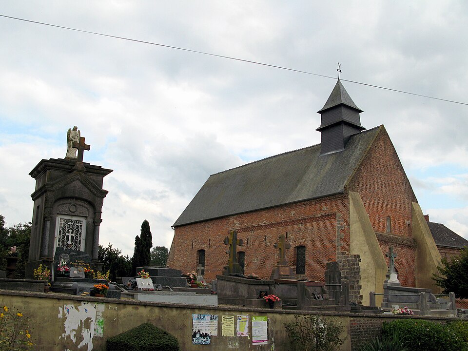 Crupilly église fortifiée (façade nord) 1