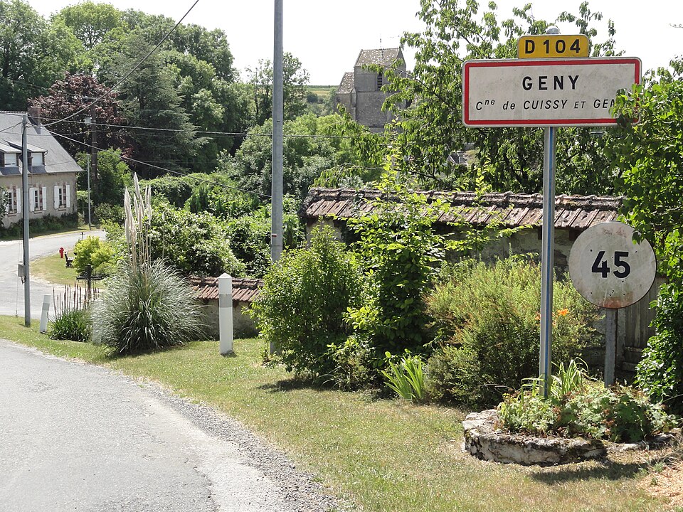 Cuissy — et — Geny (Aisne) city limit sign