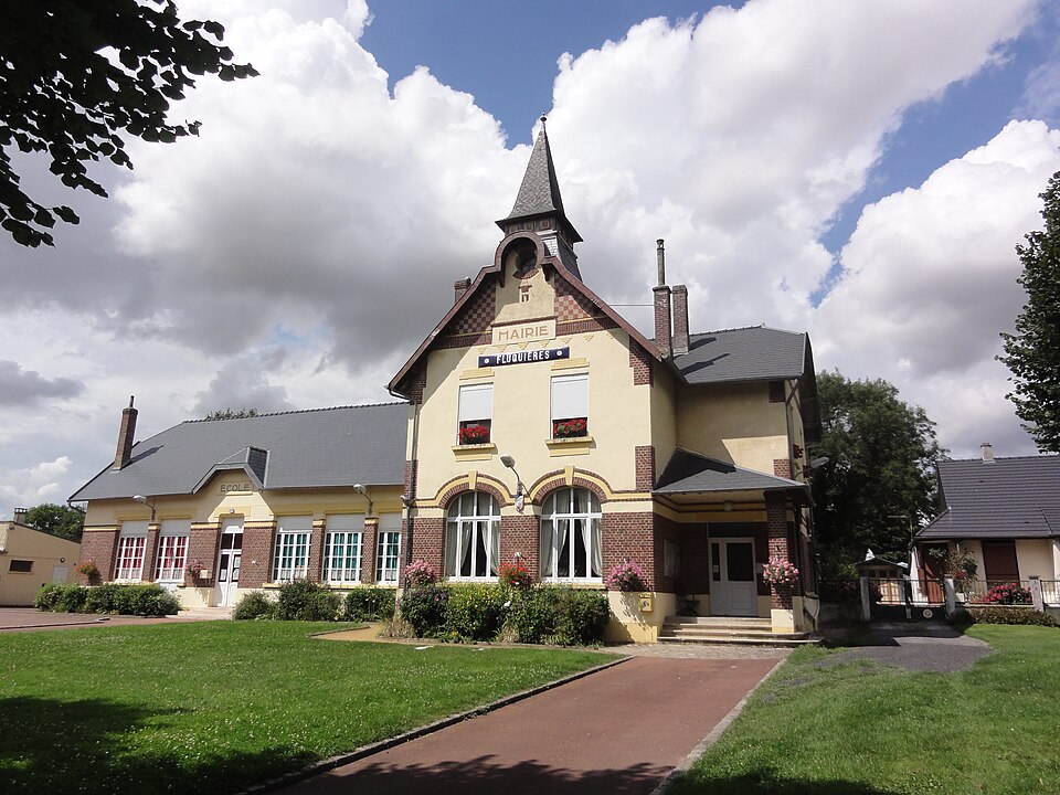 Fluquières (Aisne) mairie — école