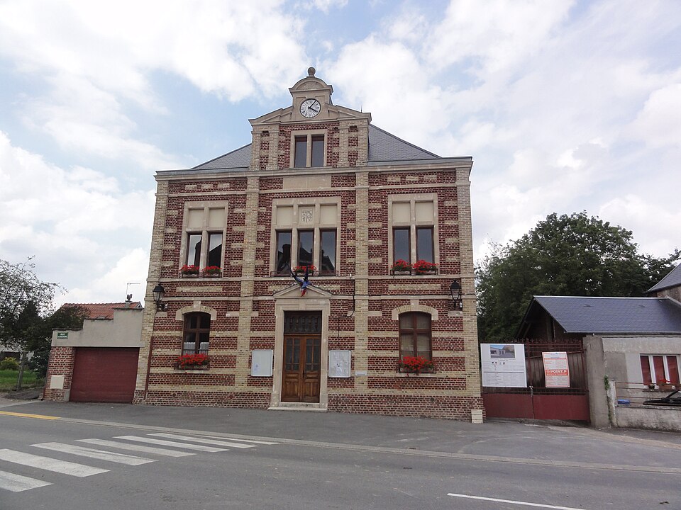 Lesdins (Aisne) mairie