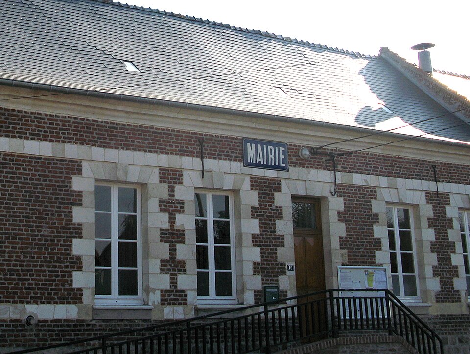 Macquigny mairie 1b