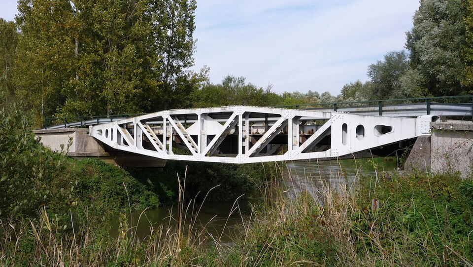 PontOiseManicamp