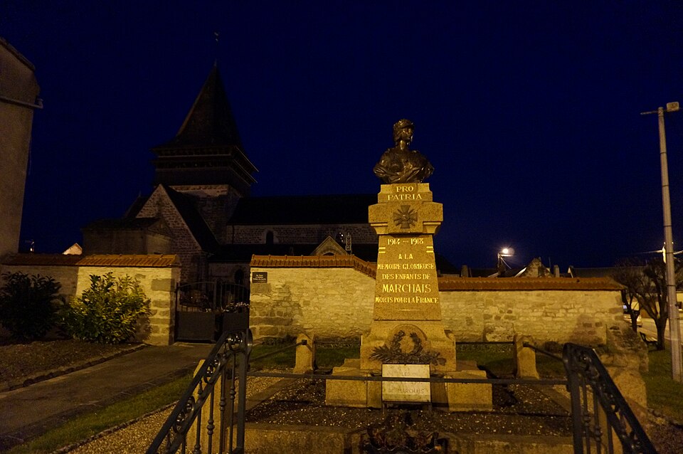 Marchais monument église 08194