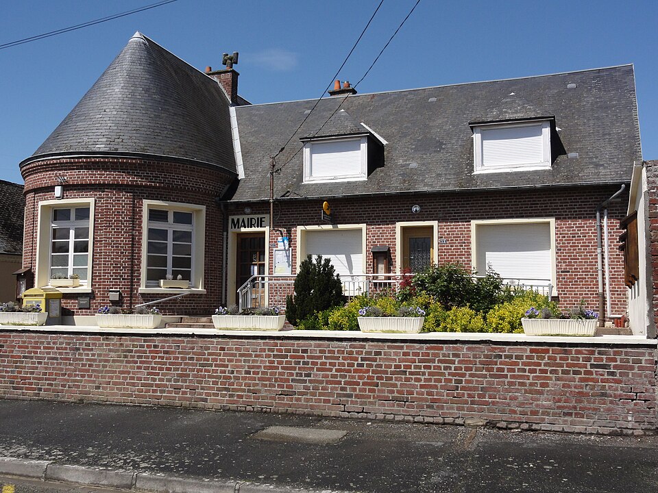 Mézières — sur — Oise (Aisne) mairie