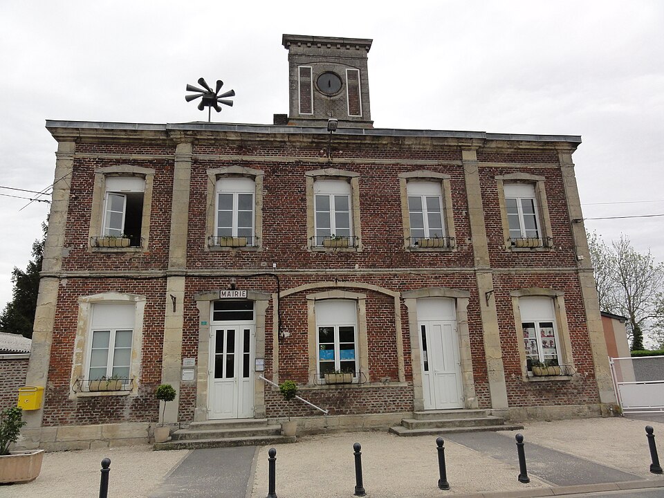 Monceau — lès — Leups (Aisne) mairie — école