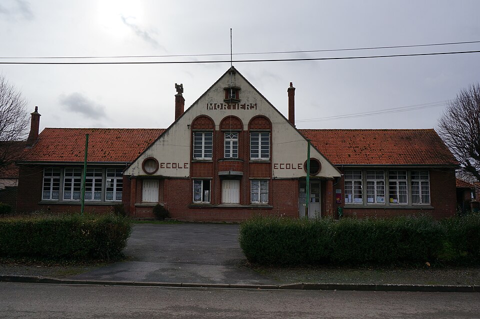 Mortiers Mairie 07679