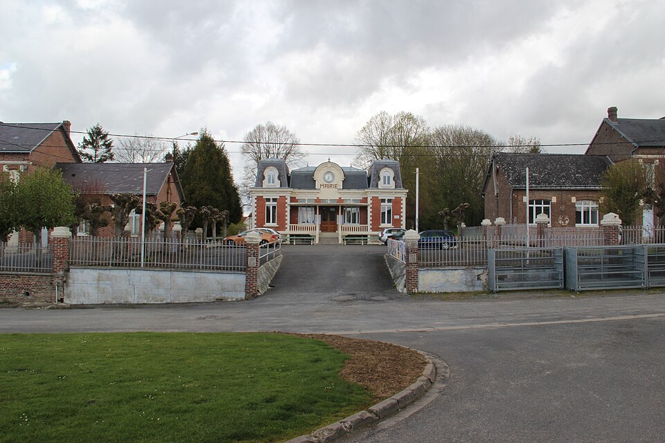Mairie nizy le comte 02150 france 22 04 2012