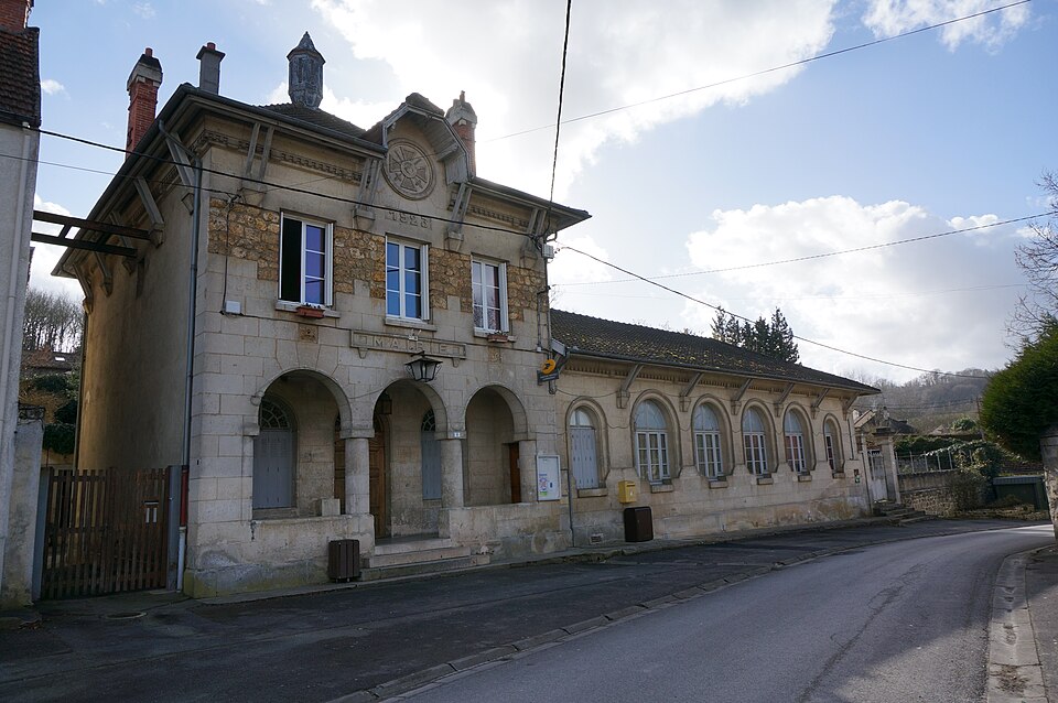 Mairie 08310