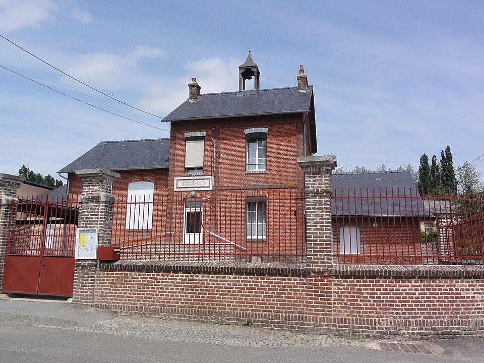 Sainte — Geneviève (Aisne) mairie, école mixte
