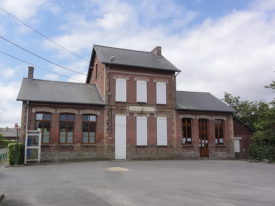Sommeron (Aisne) mairie — école
