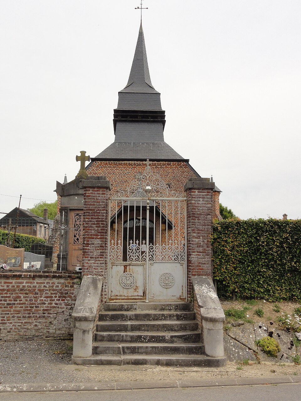 Vincy — Reuil — et — Magny (Aisne) église Saint — Léger de Magny (01)