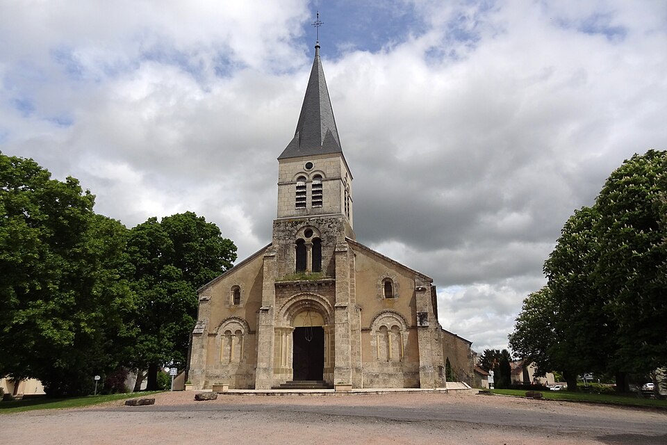 Eglise Notre — Dame — Boucé (Allier)
