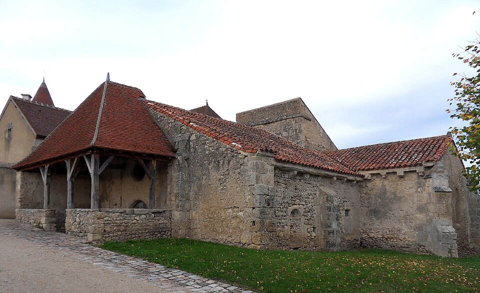Chareil — Cintrat — Vestiges de la vieille église