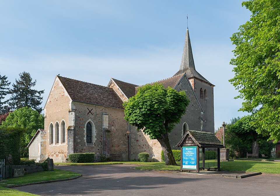 Saint Marien church in Courcais (3)
