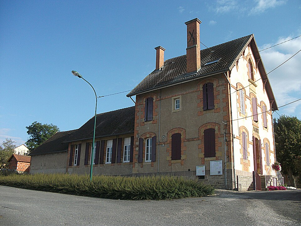 Mairie de Luneau 2018 — 09 — 01