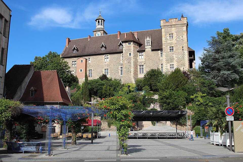 Château des ducs de Bourbon à Montluçon en juillet 2014 — 04