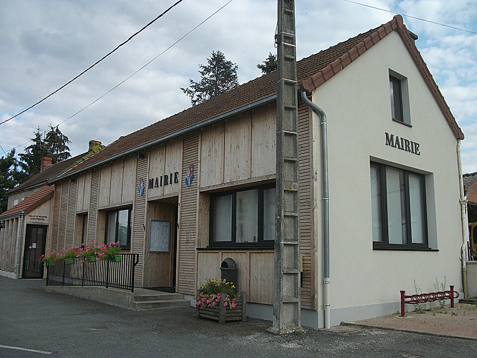 Mairie de Saint — Léger — sur — Vouzance 2018 — 09 — 01