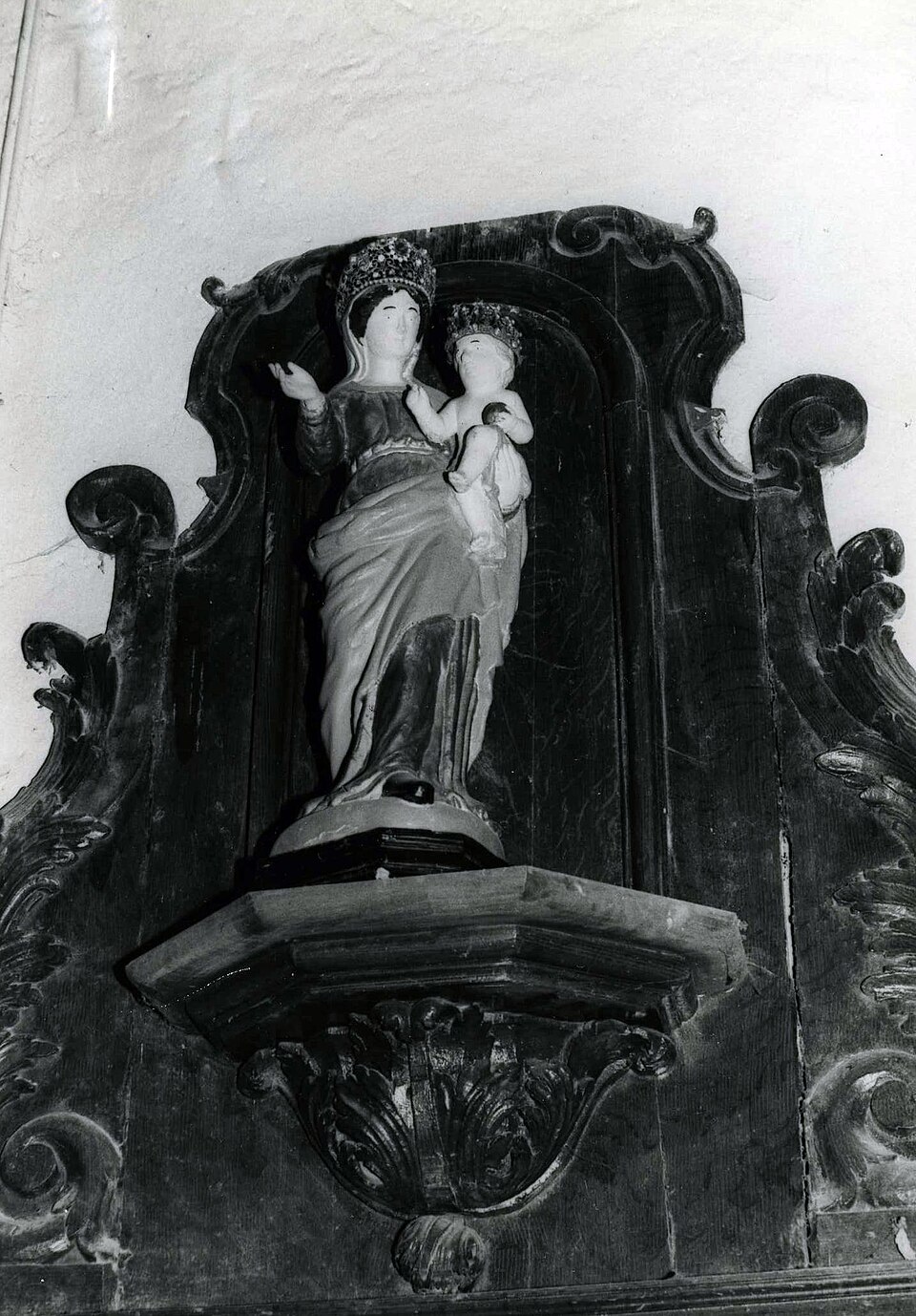 Saint — Marcel — en — Marcillat Madonna and child 1