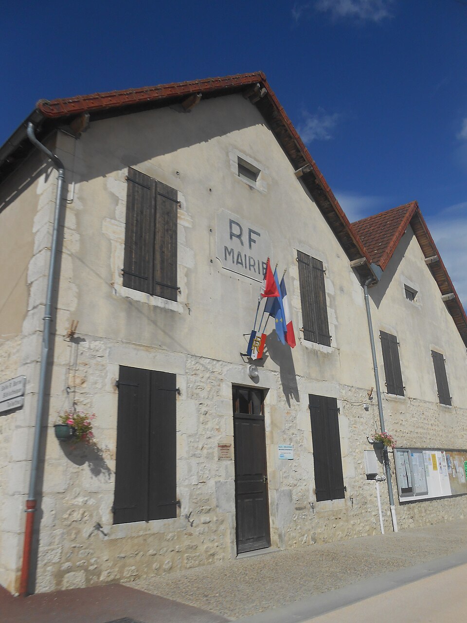 Sussat — mairie