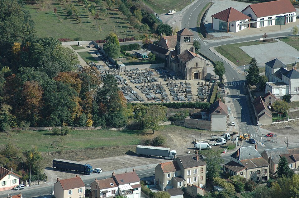 Toulon — sur — Allier 01