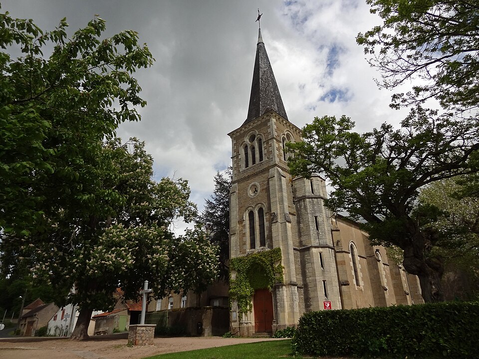 Eglise Saint — Léger Varennes sur Tèche